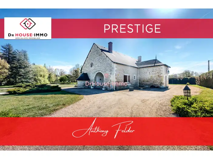 Maison 7 pièces de 293 m² - Saint-Aoustrille (36100)