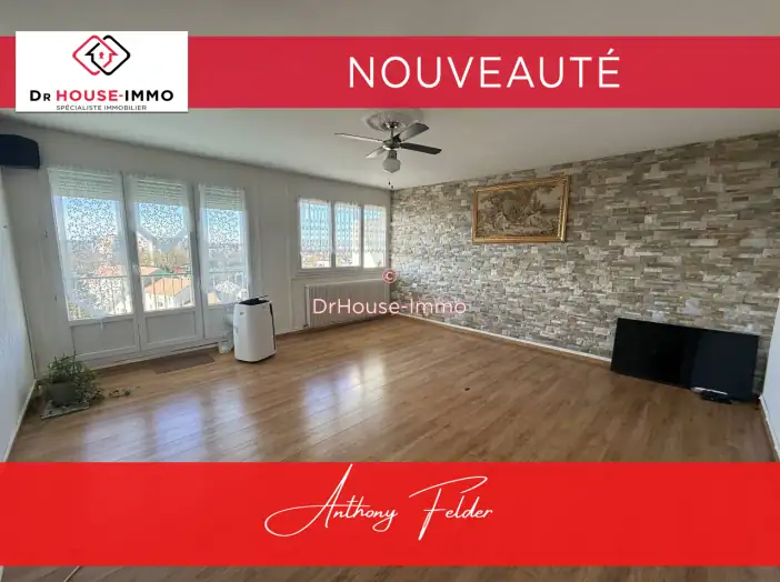 Appartement 5 pièces de 101 m² - Châteauroux (36000)