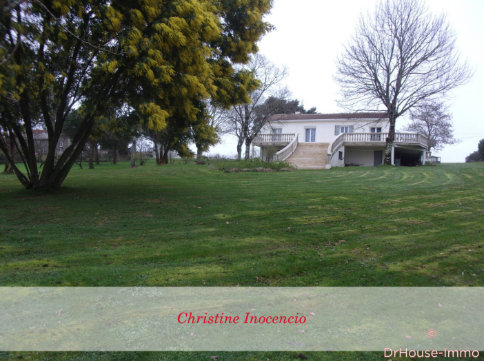 Maison de 160m² - 4 pièces