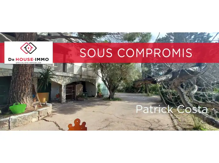 Maison 7 pièces de 223 m² - La Garde (83130)