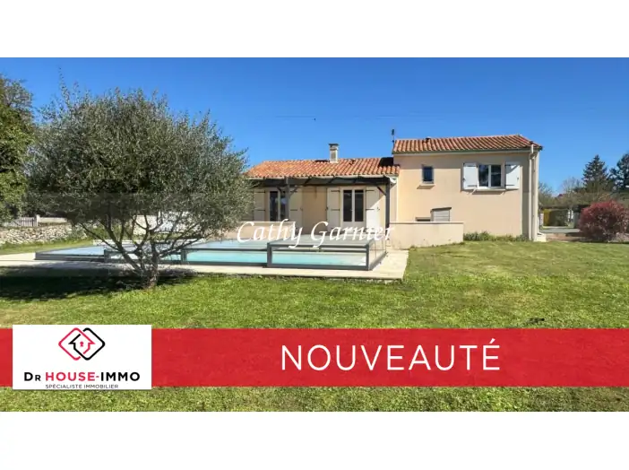 Maison 4 pièces de 100 m² - Quinçay (86190)
