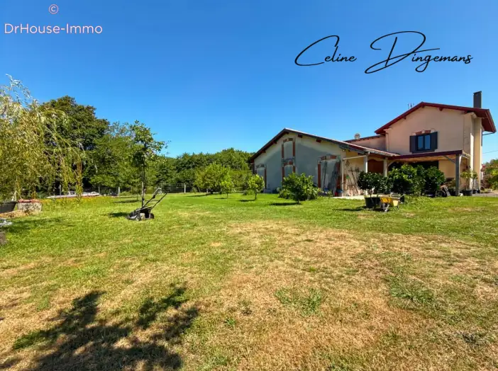 Maison 4 pièces de 125 m² - Saint-Vincent-de-Tyrosse (40230)