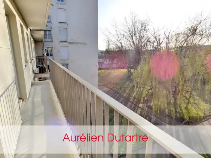 Appartement 4 pièces de 76 m² - Fleury-les-Aubrais (45400)