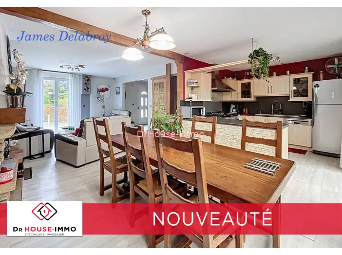 Maison 5 pièces de 115 m² - Poix-de-Picardie (80290)