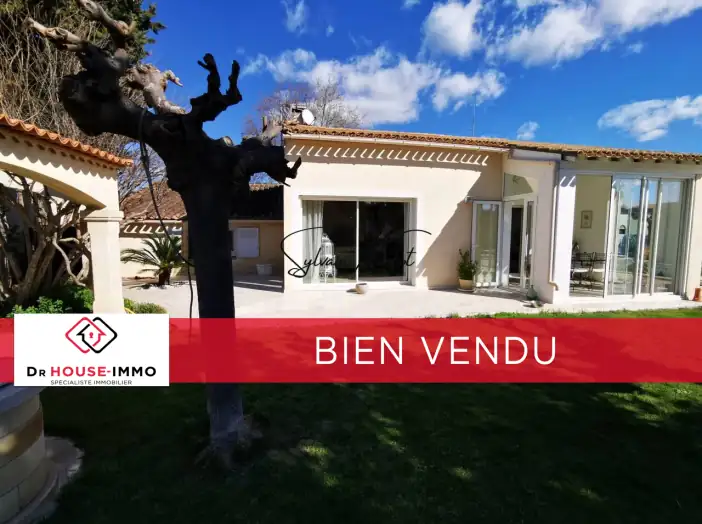 Maison 6 pièces de 155 m² - Aigues-Mortes (30220)