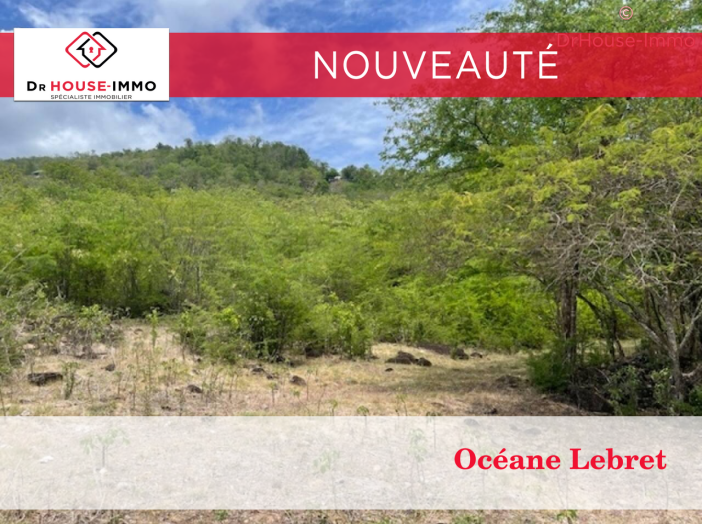 Terrain de 960m²
