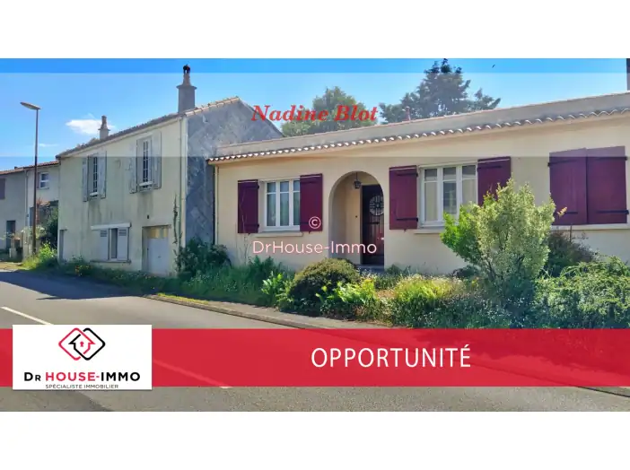 Maison 7 pièces de 135 m² - Saint-Fiacre-sur-Maine (44690)