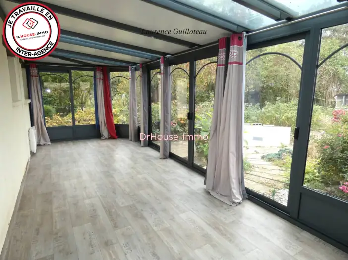 Maison 5 pièces de 141 m² - Le Lude (72800)