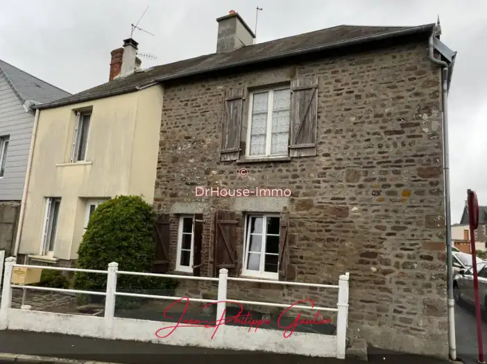 Maison 7 pièces de 119 m² - Vire Normandie (14500)