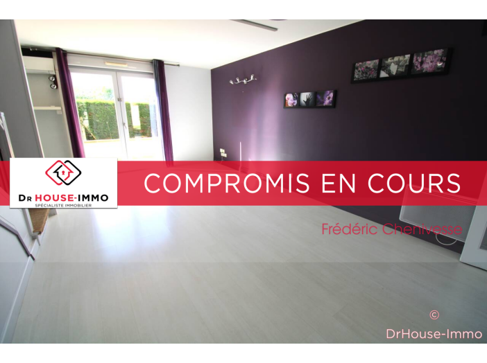Appartement 3 pièces de 75 m² - Frouzins (31270)