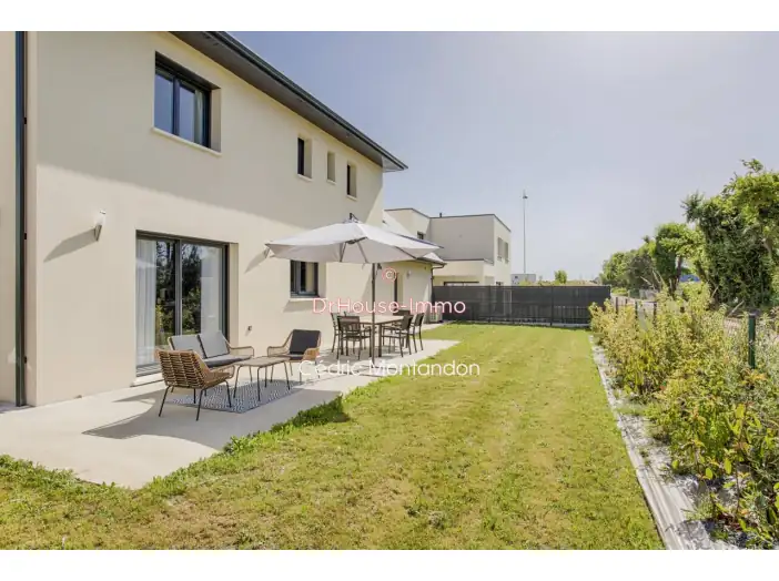 Image des la section Servies