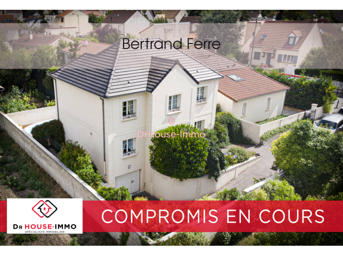 Maison 6 pièces de 135 m² - Carrières-sur-Seine (78420)