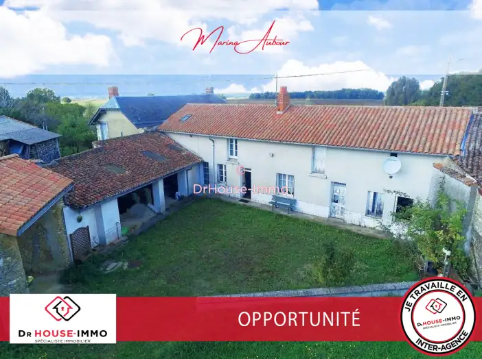 Maison 4 pièces de 113 m² - Verrue (86420)