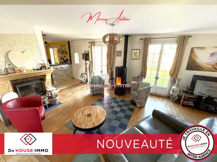 Maison 6 pièces de 156 m² - Montreuil-Bonnin (86470)