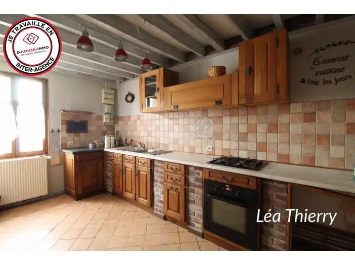 Maison 6 pièces de 133 m² - Pîtres (27590)