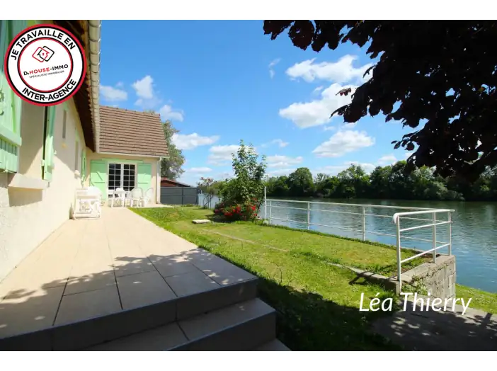 Maison 5 pièces de 130 m² - Saint-Pierre-du-Vauvray (27430)