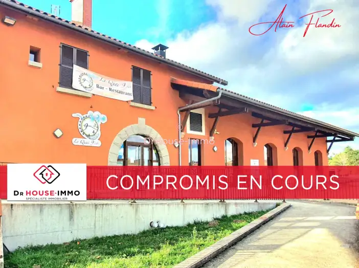 Commerce de 144 m² - Lantriac (43260)