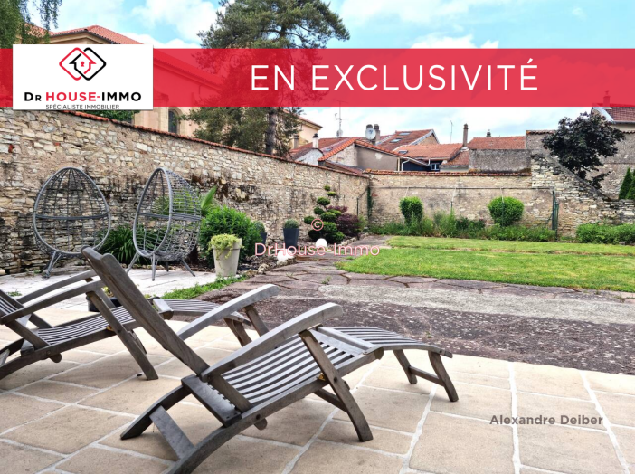 Maison de 300m² - 12 pièces