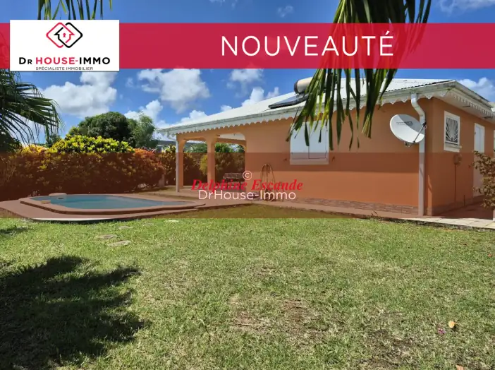 Maison 6 pièces de 145 m² - Lamentin (97232)