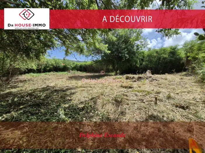 Terrain de 1 299 m² - Vauclin (97280)