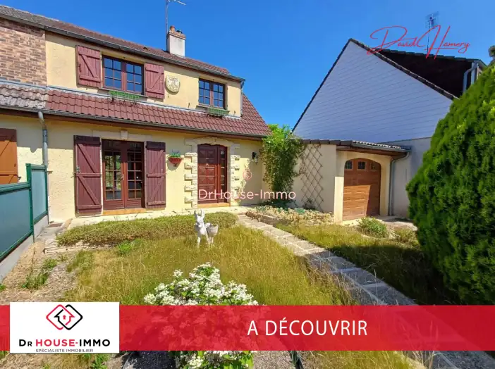 Maison 4 pièces de 83 m² - Chambry (02000)