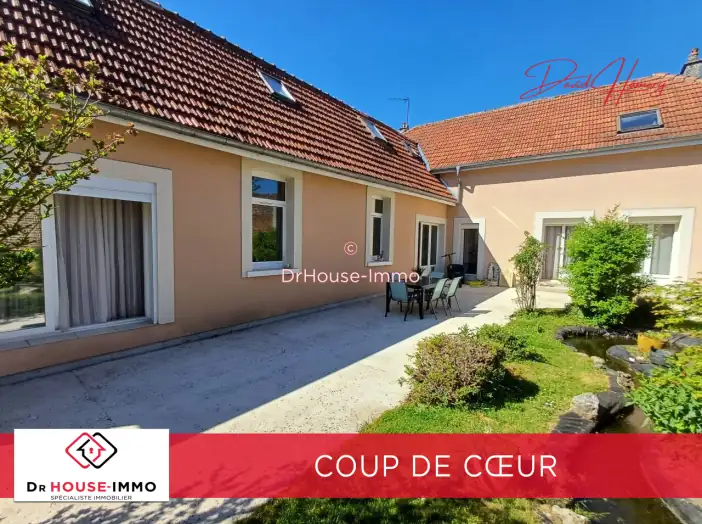 Maison 7 pièces de 183 m² - Holnon (02760)