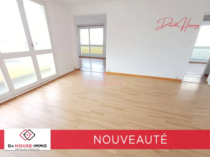 Appartement 5 pièces de 93 m² - Saint-Quentin (02100)