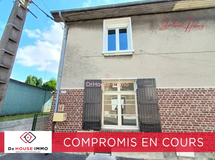 Maison 4 pièces de 93 m² - Saint-Quentin (02100)