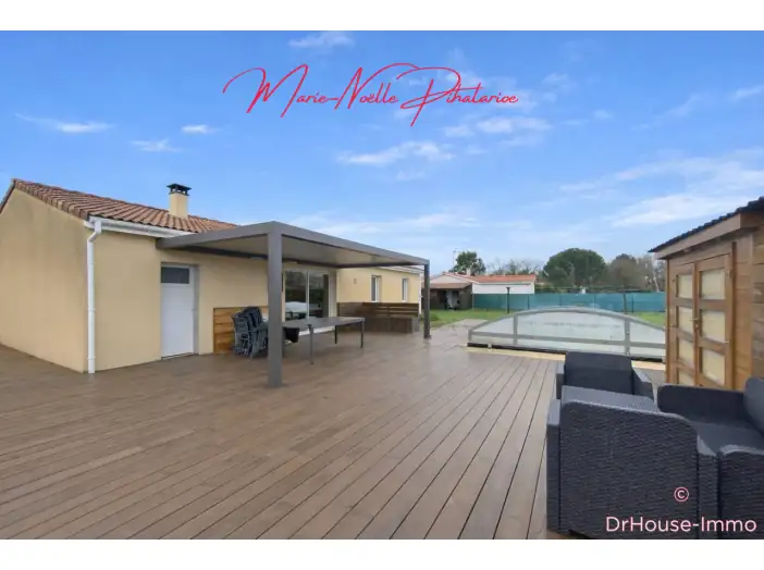 Maison 5 pièces de 110 m² - Carcans (33121)