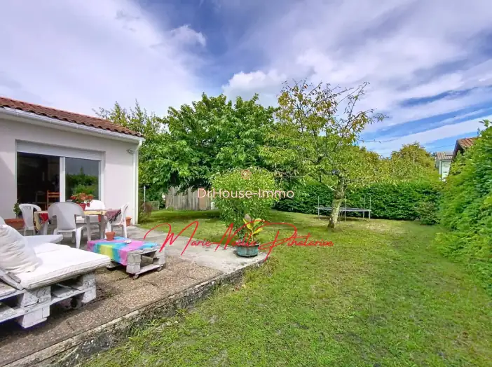 Maison 5 pièces de 119 m² - Saint-Médard-en-Jalles (33160)