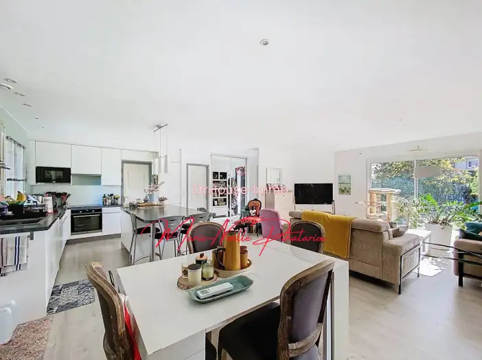 Maison 6 pièces de 124 m² - Saint-Médard-en-Jalles (33160)