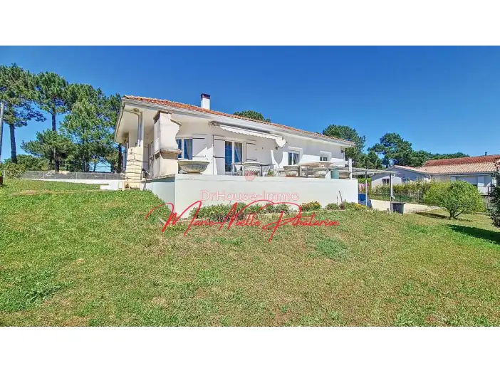 Maison 6 pièces de 96 m² - Le Verdon-sur-Mer (33123)