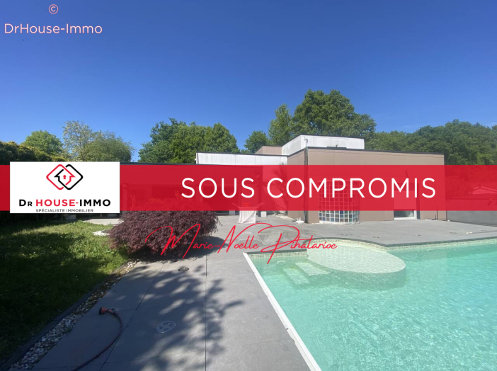 Maison de 280m² - 9 pièces