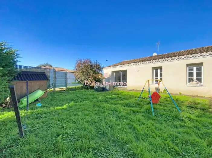 Maison 4 pièces de 100 m² - Arsac (33460)