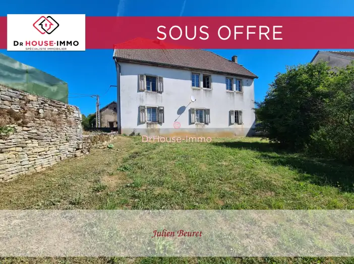 Maison 6 pièces de 211 m² - Uzelle (25340)