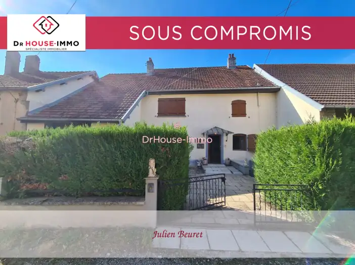 Maison 7 pièces de 162 m² - Rougemont (25680)