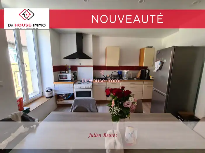 Maison 6 pièces de 146 m² - Rougemont (25680)