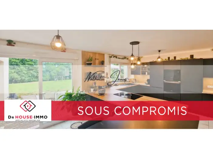 Maison 9 pièces de 164 m² - Bonnefoi (61270)