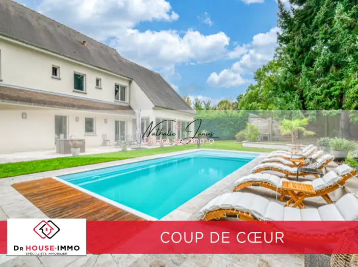 Maison 10 pièces de 307 m² - Cély (77930)