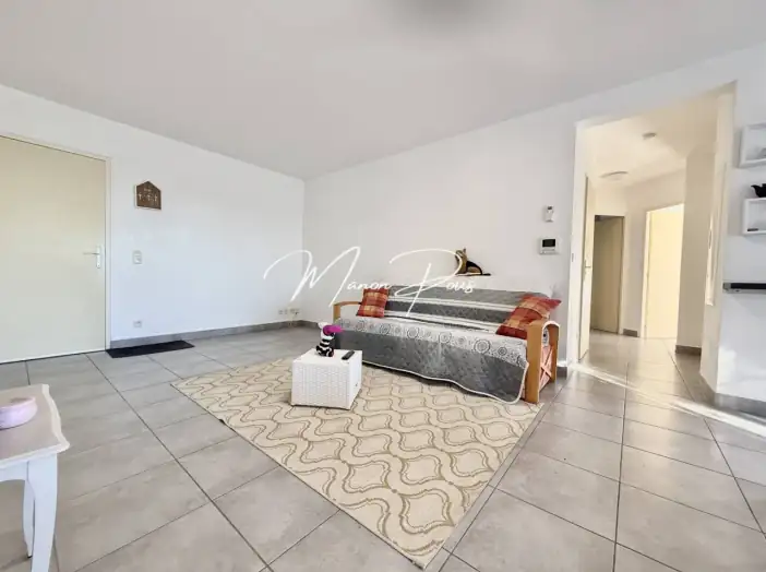 Appartement 3 pièces de 63 m² - Saint-Estève (66240)