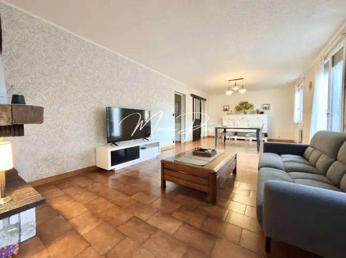 Maison 5 pièces de 105 m² - Saint-Féliu-d'Amont (66170)