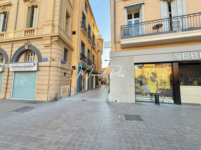 Commerce de 50m² - 3 pièces