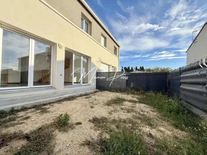 Maison 4 pièces de 82 m² - Pézilla-la-Rivière (66370)