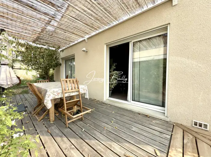 Image des la section Servies