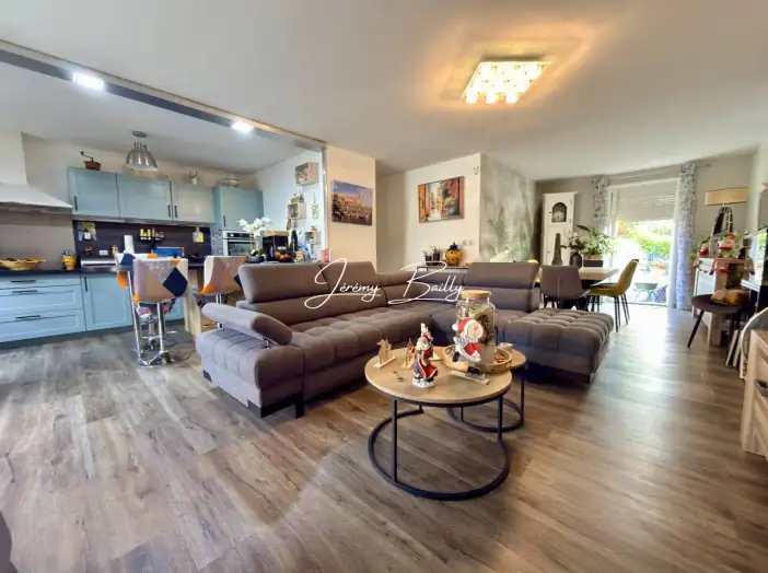 Maison 4 pièces de 87 m² - Saint-Estève (66240)