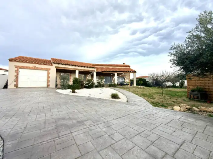 Maison 5 pièces de 145 m² - Elne (66200)