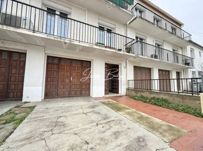 Appartement 5 pièces de 101 m² - Rivesaltes (66600)