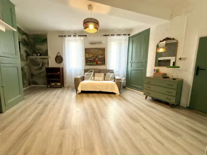 Image des la section Servies