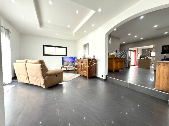 Maison de 175m² - 6 pièces