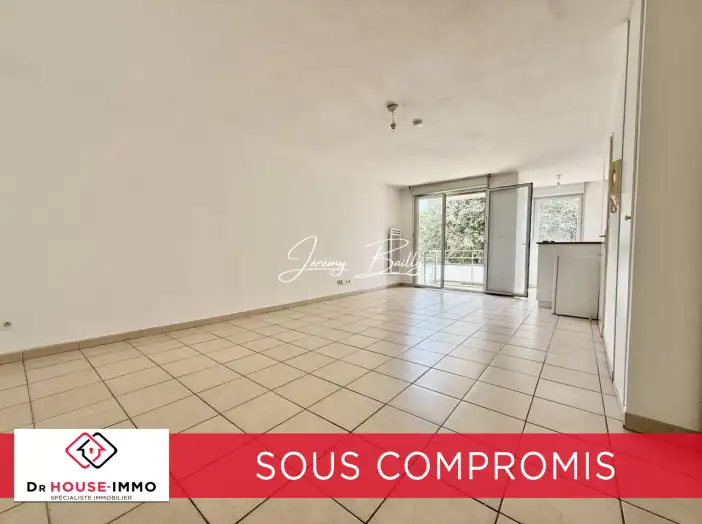 Appartement 2 pièces de 46 m² - Saint-Estève (66240)